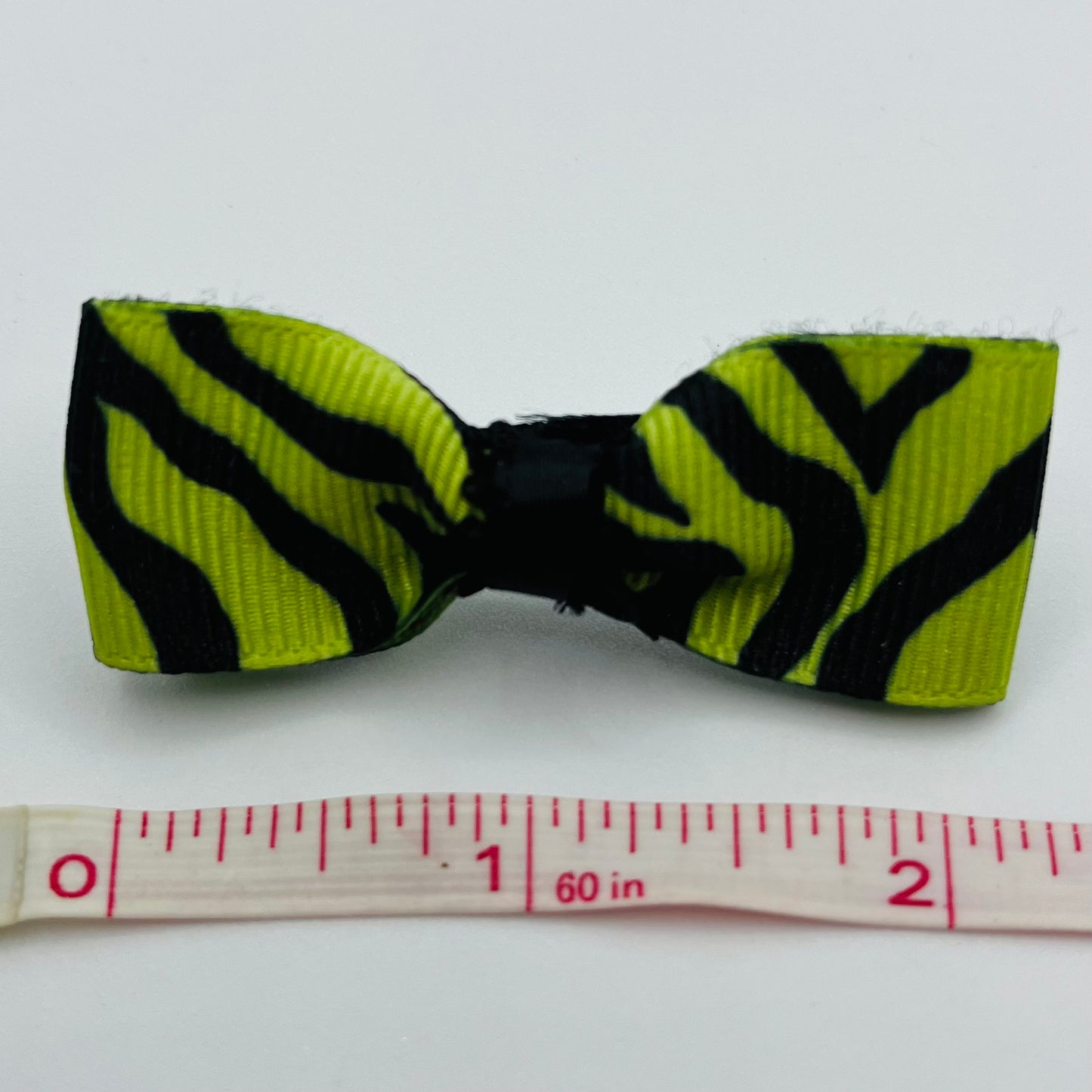 Green Zebra Mama Kat bow set