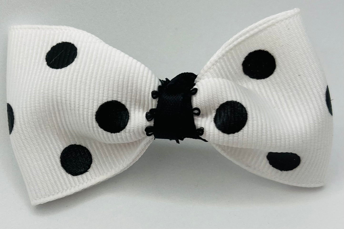 White Polkadot Mama Kat single bow